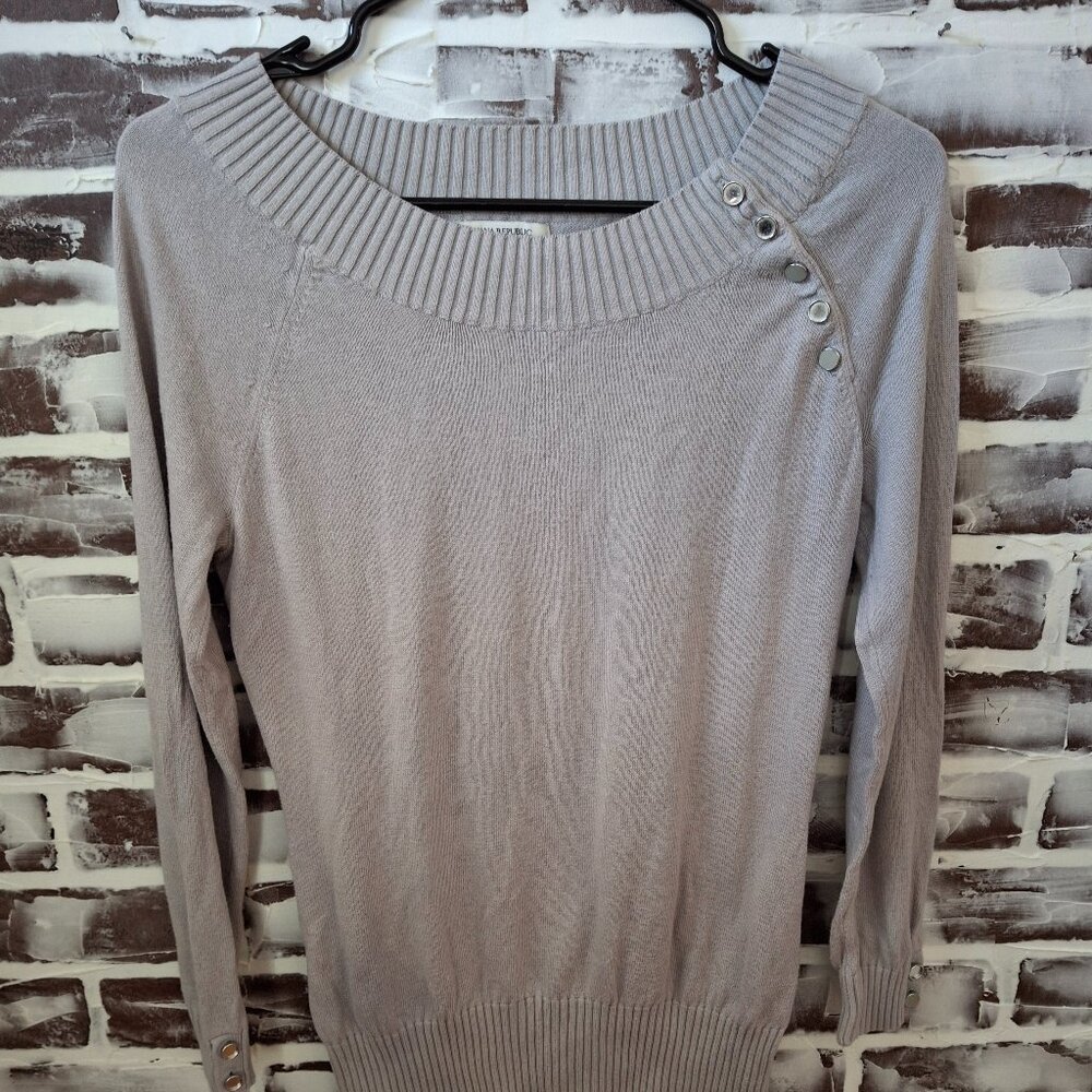 Banana Republic Small Sweater Light Grey Button Collar Angora Blend
